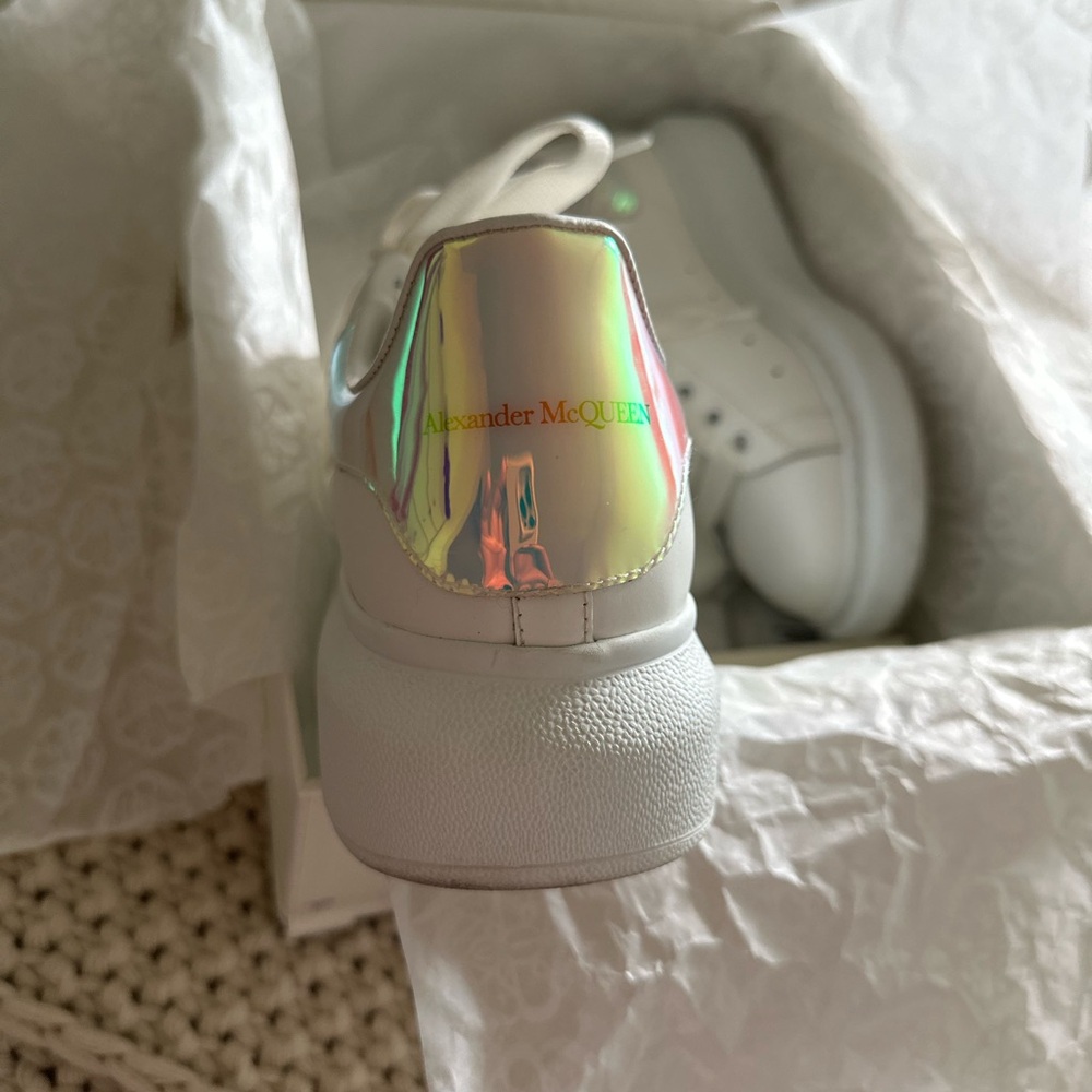 Alexander McQueen Sneakers LIKE NEW - Picture 12 of 12